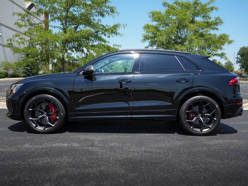Used 2025 Audi RS Q8 performance AWD/4WD image 9