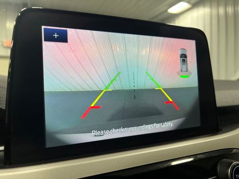 Used 2021 Ford Escape SE image 8