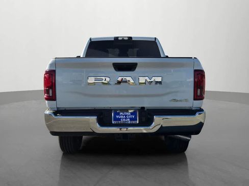 New 2026 RAM 2500 Tradesman AWD/4WD image 5