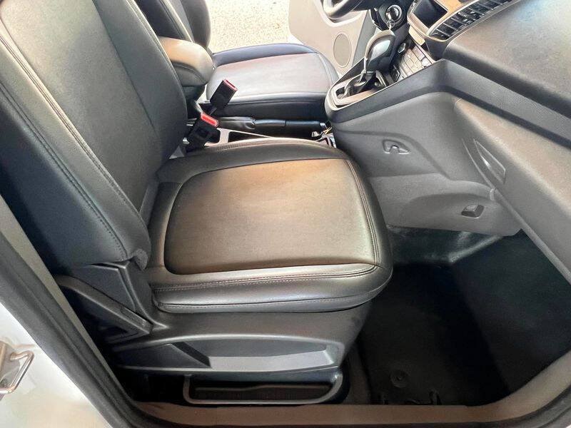 Used 2022 Ford Transit Connect XL FWD image 27