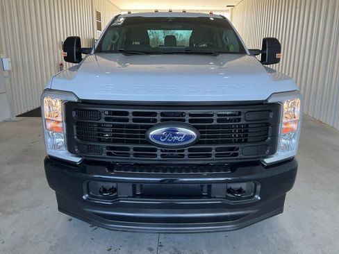 Used 2025 Ford F250 XL w/ XL Driver Assist Package image 26