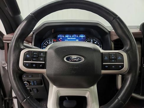 Used 2024 Ford Expedition Limited AWD/4WD image 20
