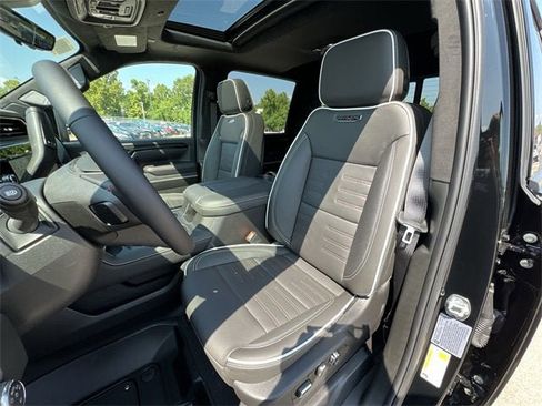 New 2025 GMC Sierra 2500 AT4X image 20