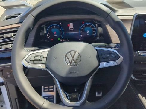 New 2026 Volkswagen Atlas SEL Premium R-Line AWD/4WD image 31
