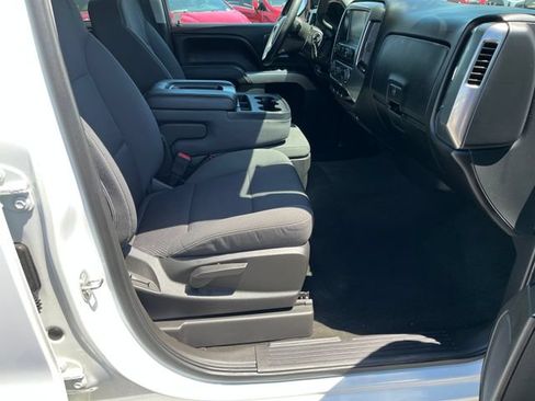 Used 2018 Chevrolet Silverado 1500 LT w/ LT Eassist Package AWD/4WD image 14
