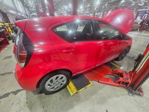 Used 2016 Toyota Prius C Four image 1