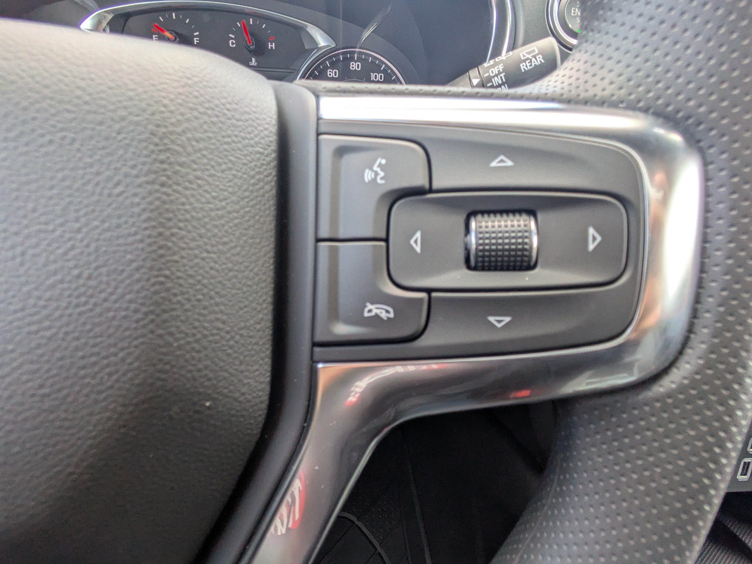 New 2026 Chevrolet Blazer LT w/ Convenience Package FWD image 26