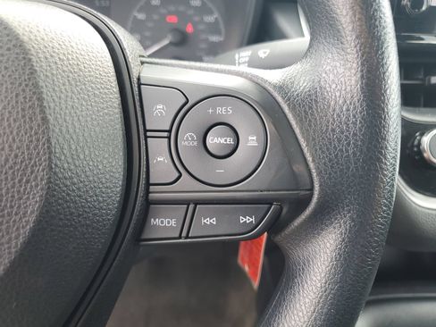 Used 2023 Toyota Corolla LE FWD image 12