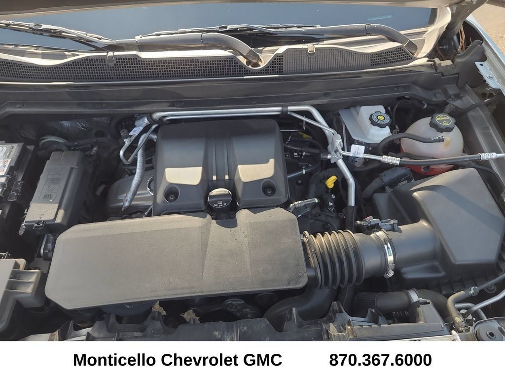 Used 2024 GMC Canyon Elevation w/ Trailering Package RWD image 13