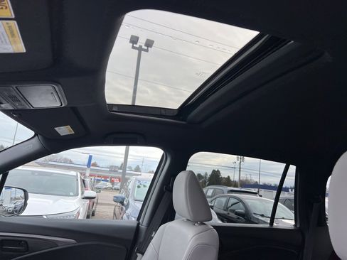 Used 2022 Honda Passport EX-L image 17