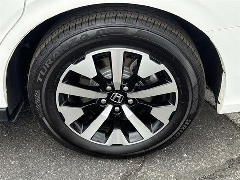 Certified 2026 Honda Odyssey EX-L image 27