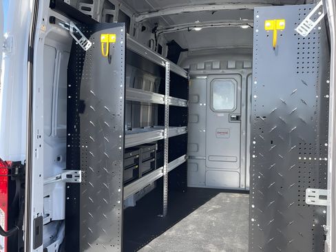 New 2026 Ford Transit 250 148 High Roof RWD image 9