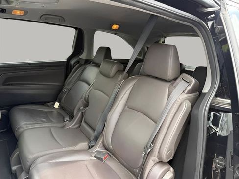 Used 2018 Honda Odyssey Elite image 24