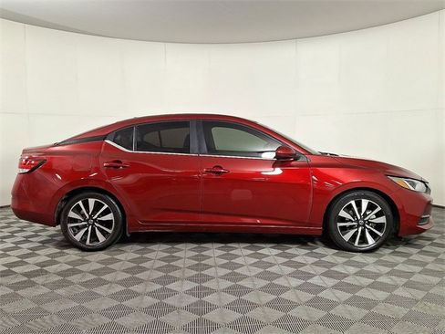 Used 2023 Nissan Sentra SV w/ SV Premium Package image 10
