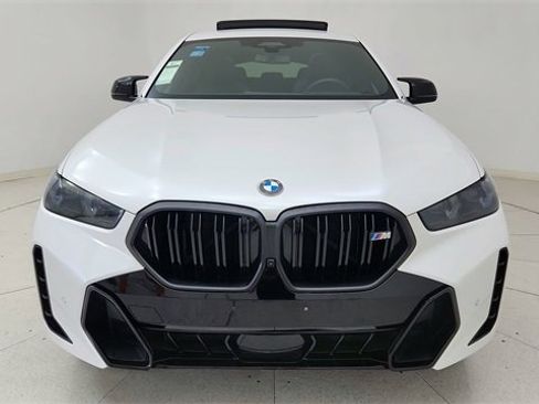 Used 2025 BMW X6 M60i image 2