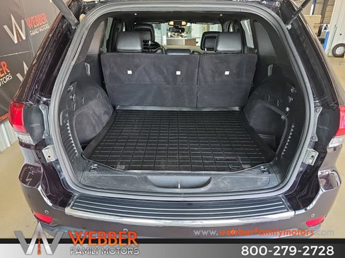 Used 2020 Jeep Grand Cherokee Limited AWD/4WD image 3