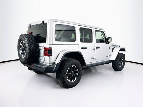 Used 2024 Jeep Wrangler Unlimited Rubicon 4xe image 9