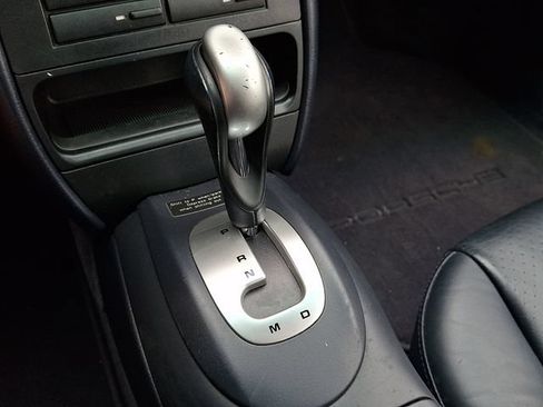 Used 2002 Porsche 911 Carrera RWD image 19