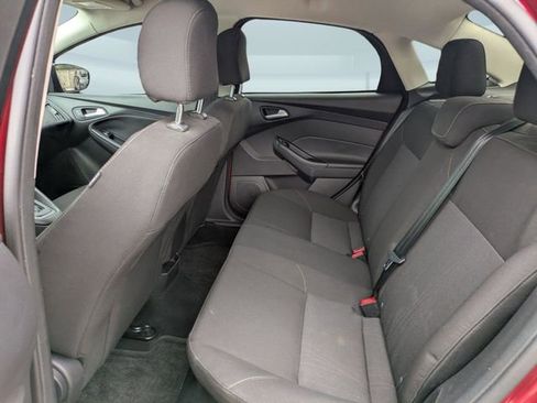Used 2015 Ford Focus SE w/ SE Sport Package FWD image 14