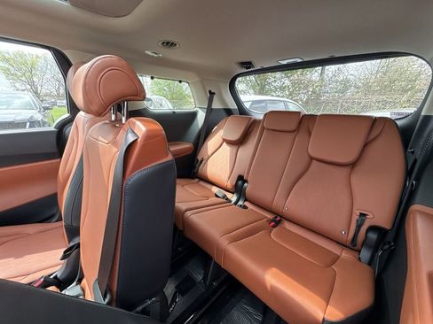 New 2026 Kia Carnival SX FWD image 24