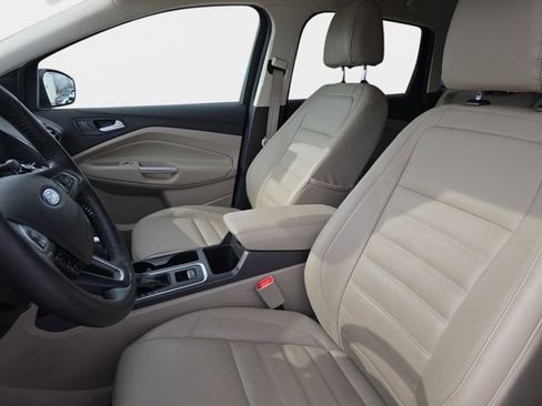 Used 2017 Ford Escape Titanium w/ Equipment Group 301A image 18