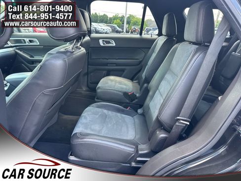 Used 2015 Ford Explorer XLT w/ Equipment Group 202B AWD/4WD image 12