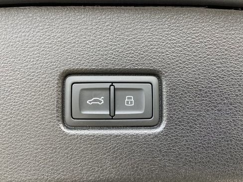 Certified 2022 Audi Q5 2.0T Premium Plus w/ Premium Plus Package image 33