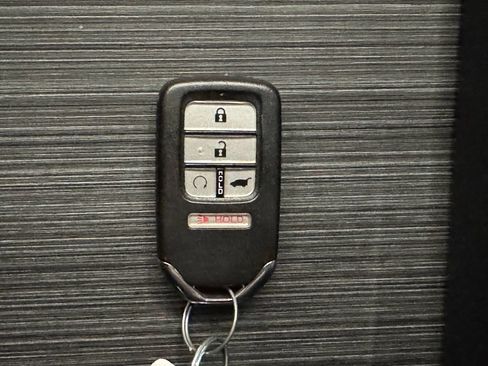 Used 2021 Honda Pilot Special Edition image 16