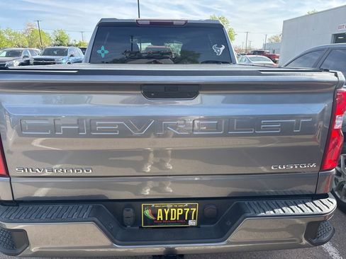 Certified 2021 Chevrolet Silverado 1500 Custom image 4