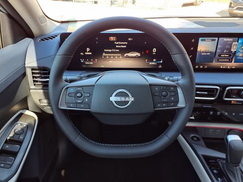 New 2026 Nissan Sentra SL image 14