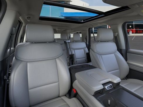 New 2026 Ford Expedition Max Active AWD/4WD image 10