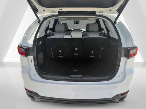 Used 2024 MAZDA CX-90 Plug-In Hybrid w/ Preferred AWD/4WD image 33