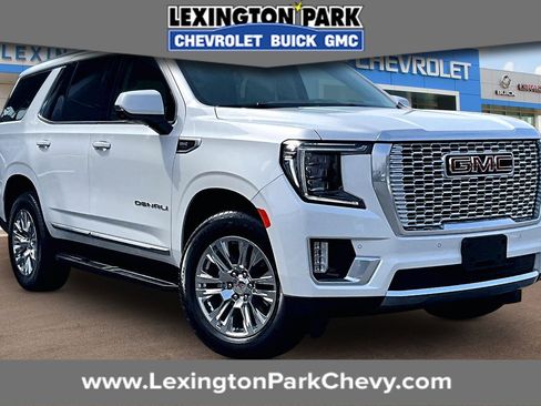 Used 2024 GMC Yukon Denali image 1