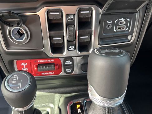 New 2026 Jeep Wrangler Unlimited Rubicon 392 image 15