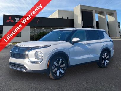 New 2026 Mitsubishi Outlander SE