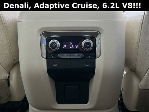 Used 2023 GMC Yukon XL Denali image 27