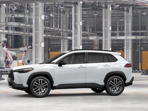 New 2026 Toyota Corolla Cross XLE FWD image 5