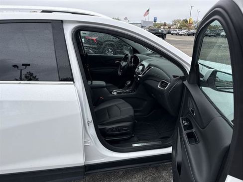 Used 2024 Chevrolet Equinox Premier AWD/4WD image 18