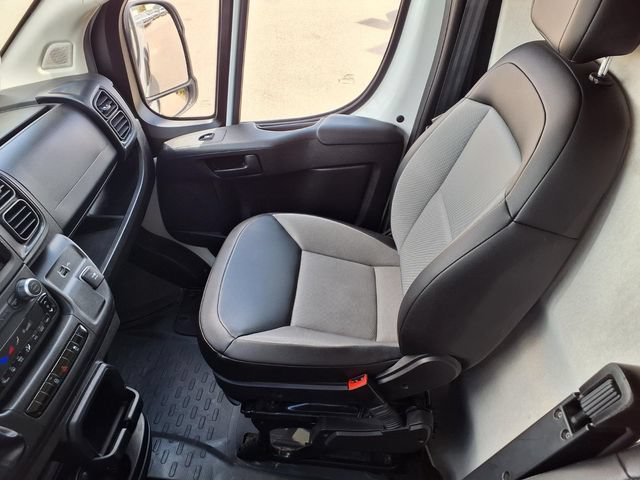 Used 2024 RAM ProMaster 2500 w/ Convenience Group FWD image 23