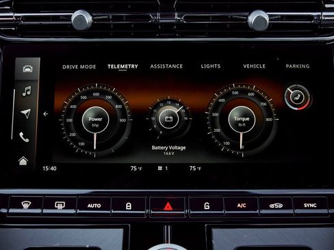 Used 2024 Aston Martin DB12 Coupe image 59