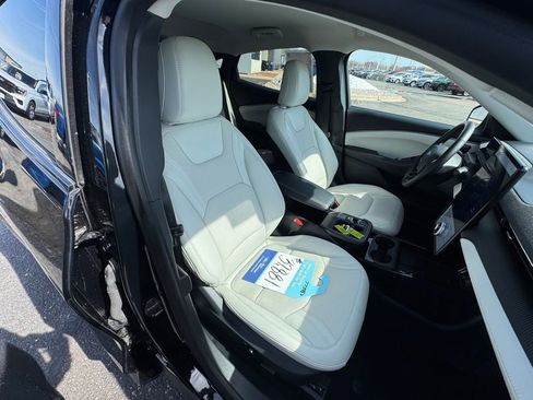 Certified 2025 Ford Mustang Mach-E Premium image 18