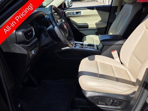 Used 2020 Ford Explorer XLT w/ Equipment Group 202A RWD image 9
