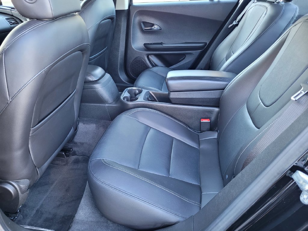 Used 2015 Chevrolet Volt Premium w/ Premium Trim Package FWD image 10
