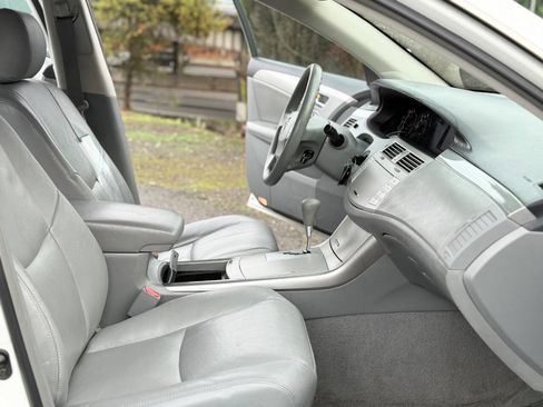 Used 2007 Toyota Avalon XL image 4