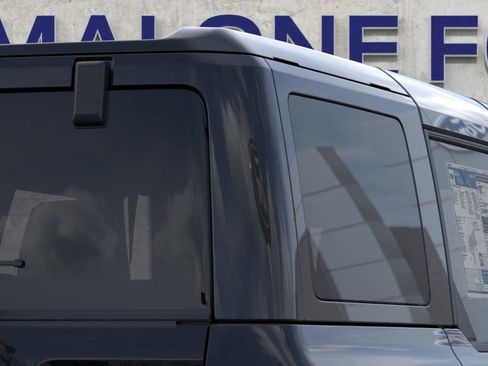 New 2025 Ford Bronco Badlands image 25