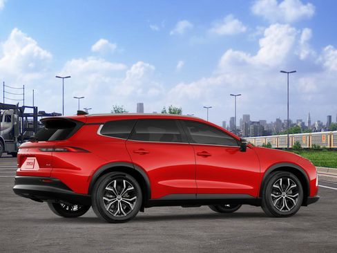 New 2026 Toyota Crown Signia XLE image 11