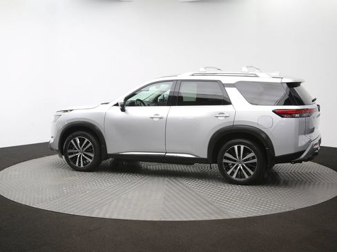 Used 2023 Nissan Pathfinder Platinum AWD/4WD image 59