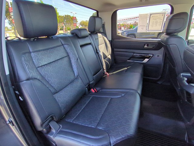 Used 2024 Toyota Tundra Limited AWD/4WD image 7