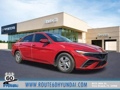 Used 2024 Hyundai Elantra SE