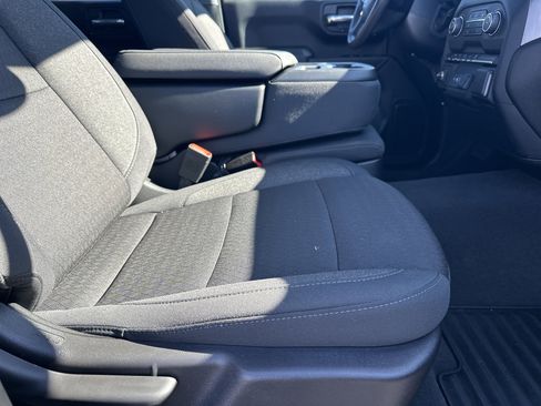 Used 2024 Chevrolet Silverado 1500 Custom w/ Turbomax Blackout Package image 14